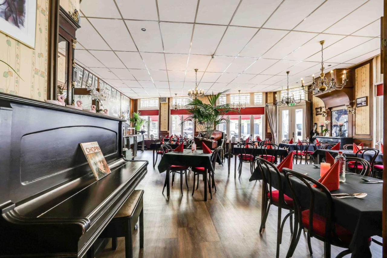 Hotel Restaurant 'T Heerenlogement Harlingen Exterior photo