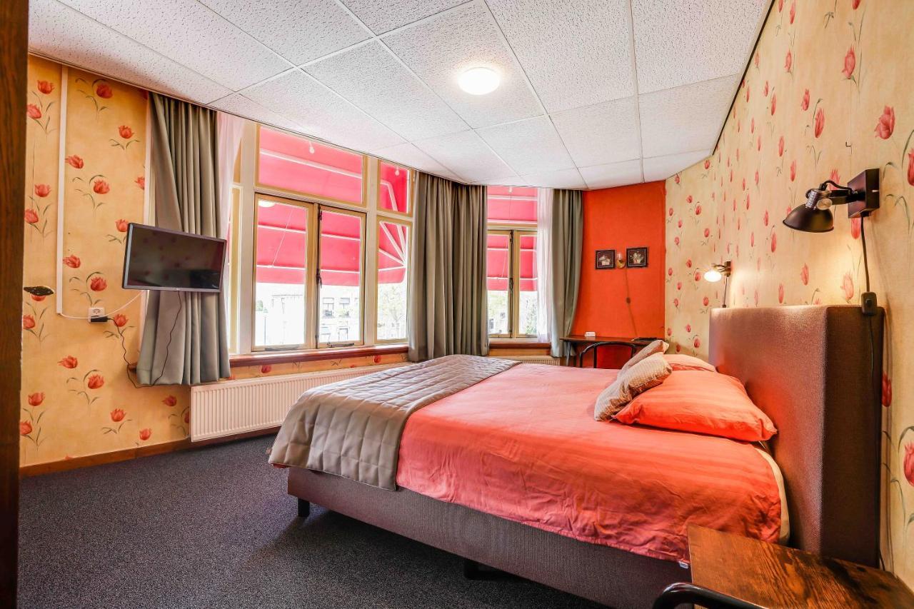 Hotel Restaurant 'T Heerenlogement Harlingen Exterior photo