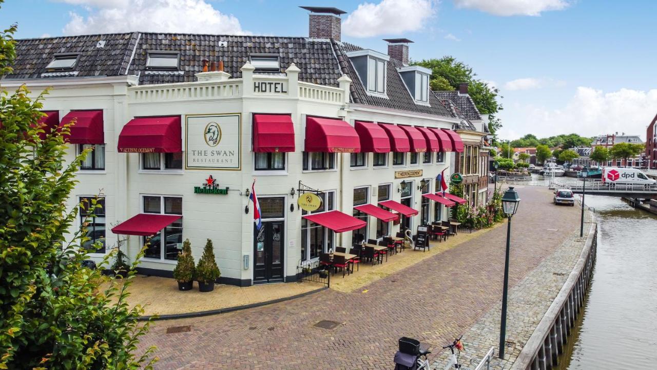 Hotel Restaurant 'T Heerenlogement Harlingen Exterior photo